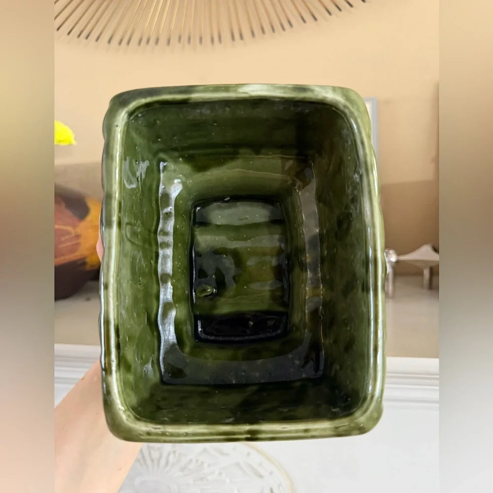 Vintage MCM McCoy Green Pebble Planter Brutalist Cubist Style Pottery Window Box - Picture 5 of 9